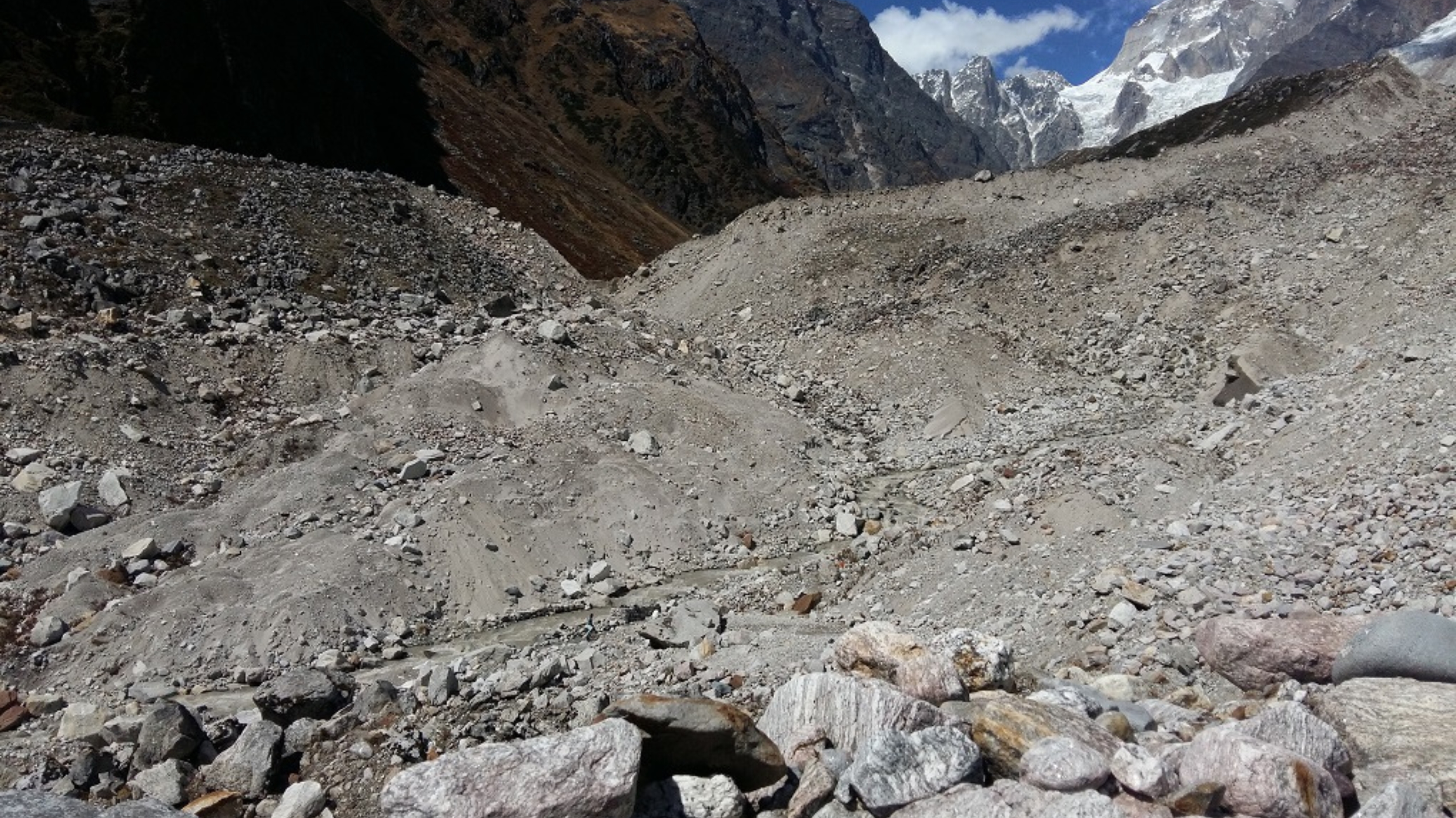 Gandhi Sarovar (Chorabari Tal)