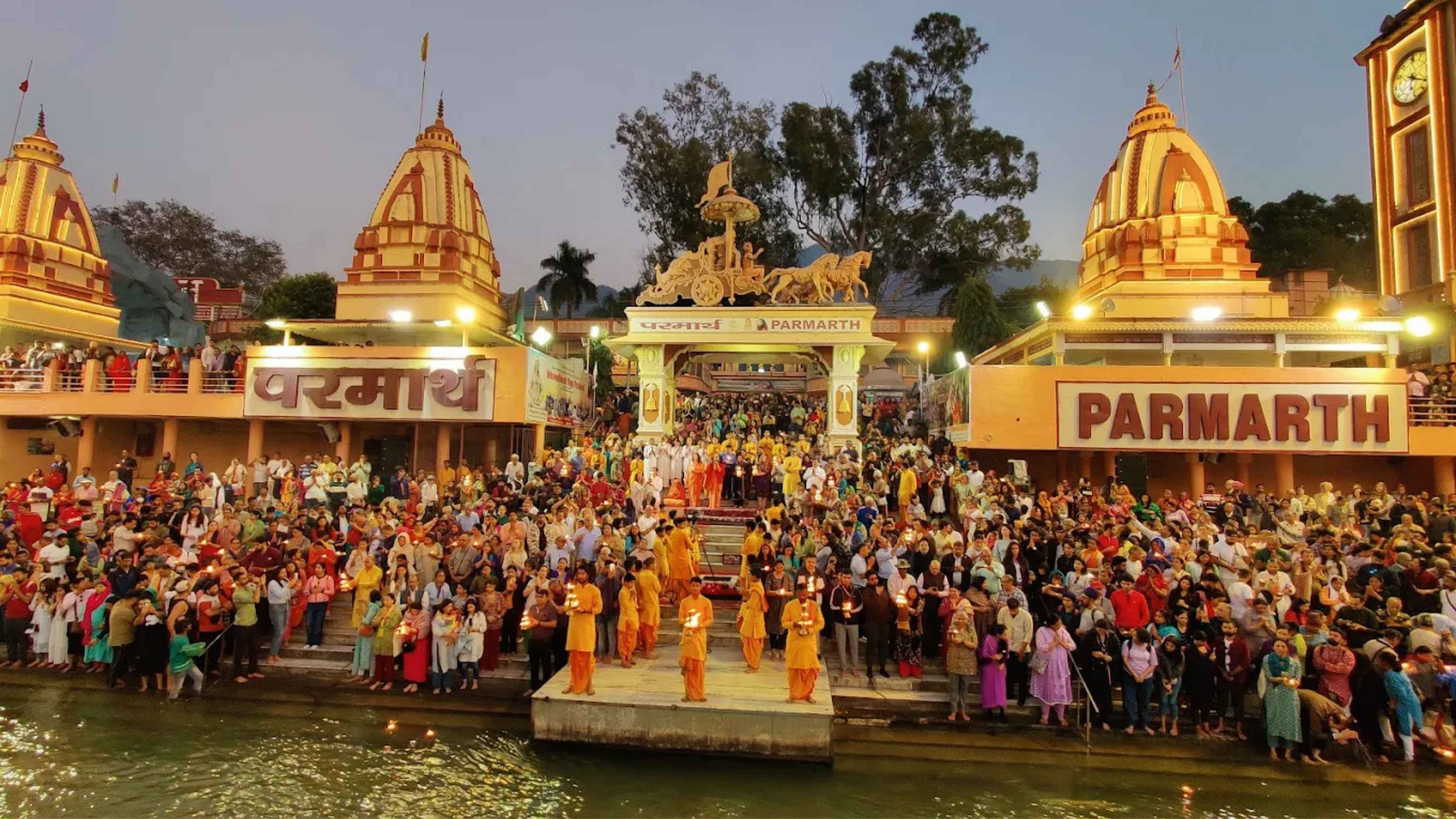 Parmarth Niketan Ashram – A Center of Yoga and Spiritual Learning