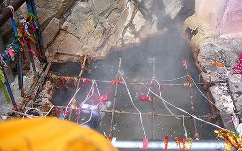 Surya Kund – The Sacred Thermal Spring of Yamunotri
